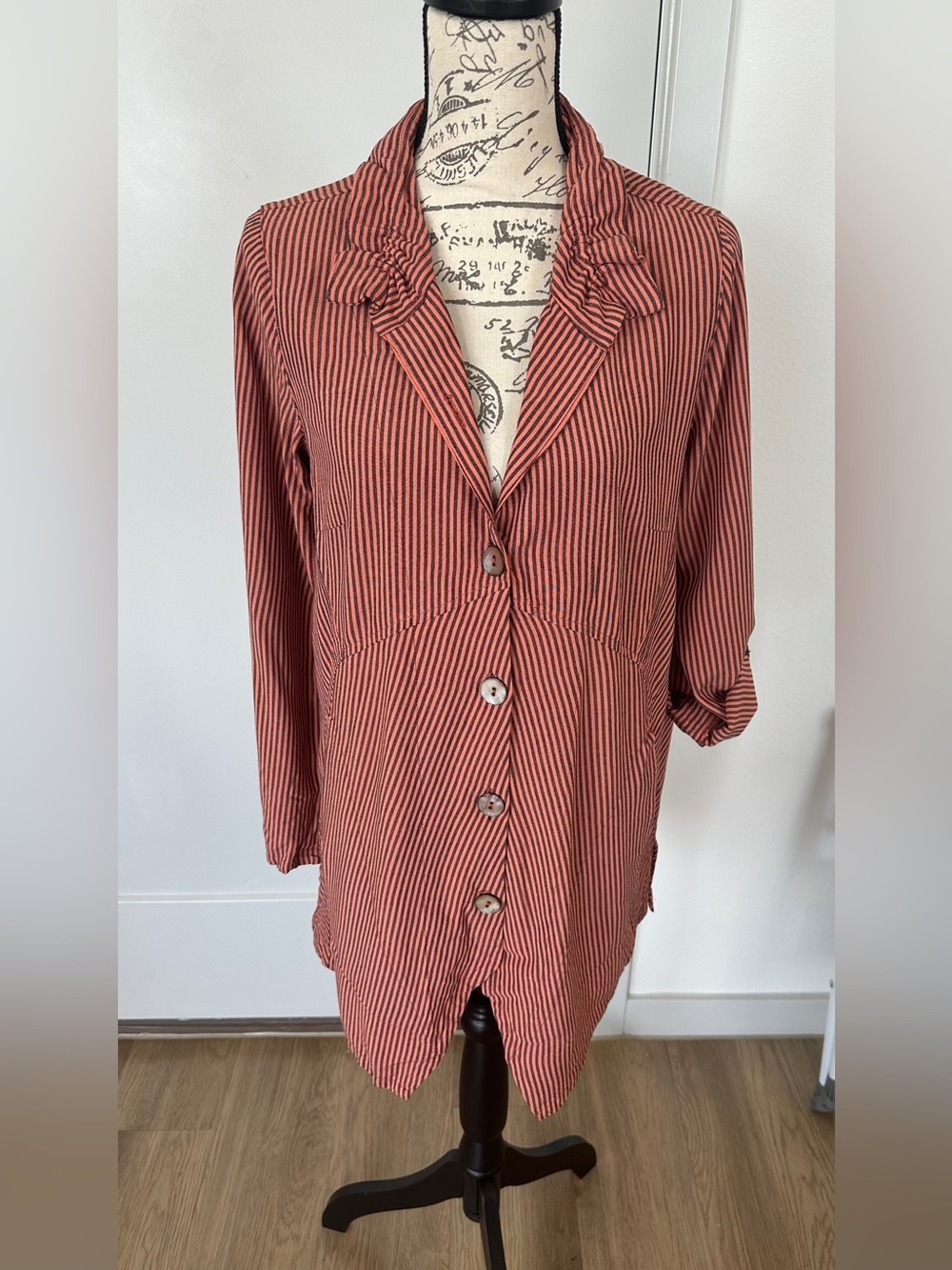 Soft Surroundings Coral and Black Striped Shirt. Size M Good condition